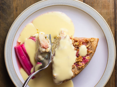 Low calorie gluten free rhubarb cake spring dessert recipes